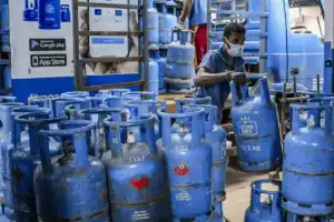 Major Boost to Supply as 100,000 LP Gas Cylinders Arrive