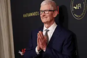 Tim Cook will step down as Apple CEO