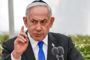 Protests Erupt in Tel Aviv Against Netanyahu Government Amid Regional Tensions