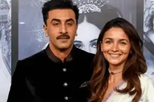 Ranbir Kapoor’s Sweet Gesture for Alia Bhatt During ‘Alpha’ Shoot Wins Hearts Online