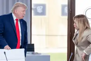 Trump Claims Meloni Asked for a Photo - Italian PM Rejects the Remark