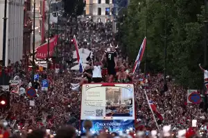 Over 100,000 Fans Welcome Norway Football Team Despite World Cup Exit