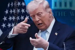 Trump Warns Iran of Massive U.S. Retaliation Over Any Assassination Attempt